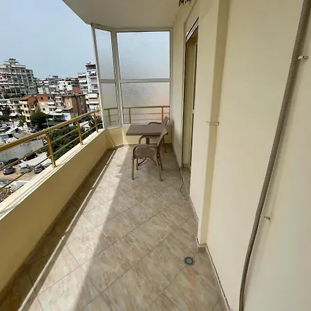 Apartament Center 3 *